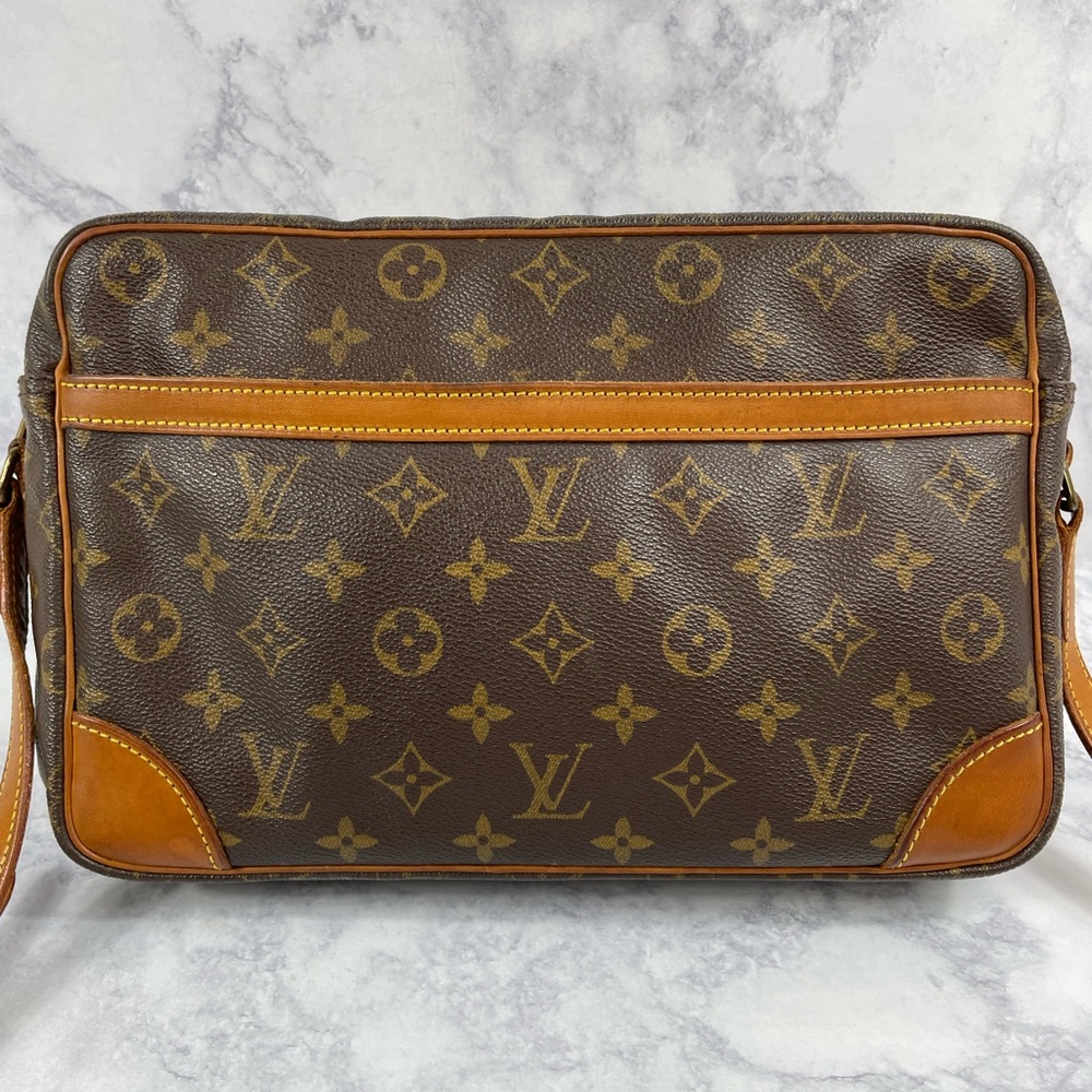 Louis Vuitton Monogram Trocadero 30 crossbody - Picture 4 of 17